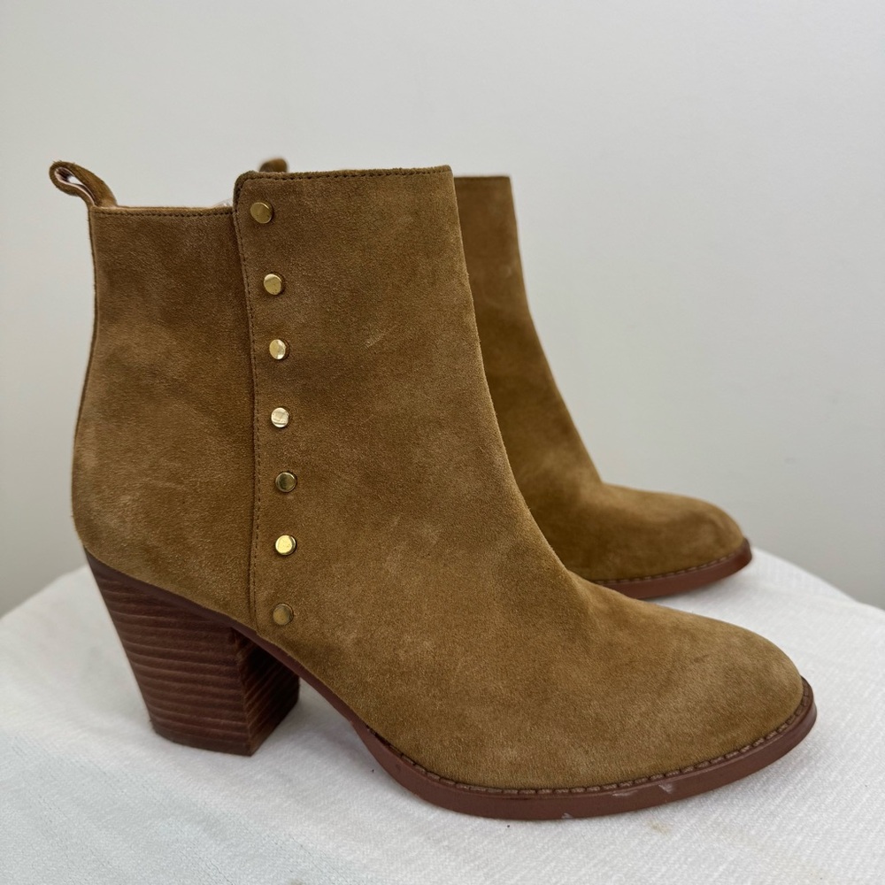 Nine West Freeport Western Suede Leather Ankle Booties Size 8 Camel Tan Studded